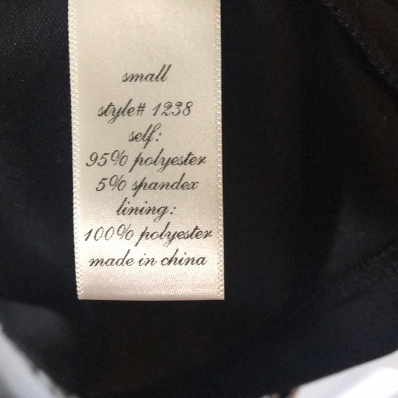 Alya Dress - Picture 7 of 7